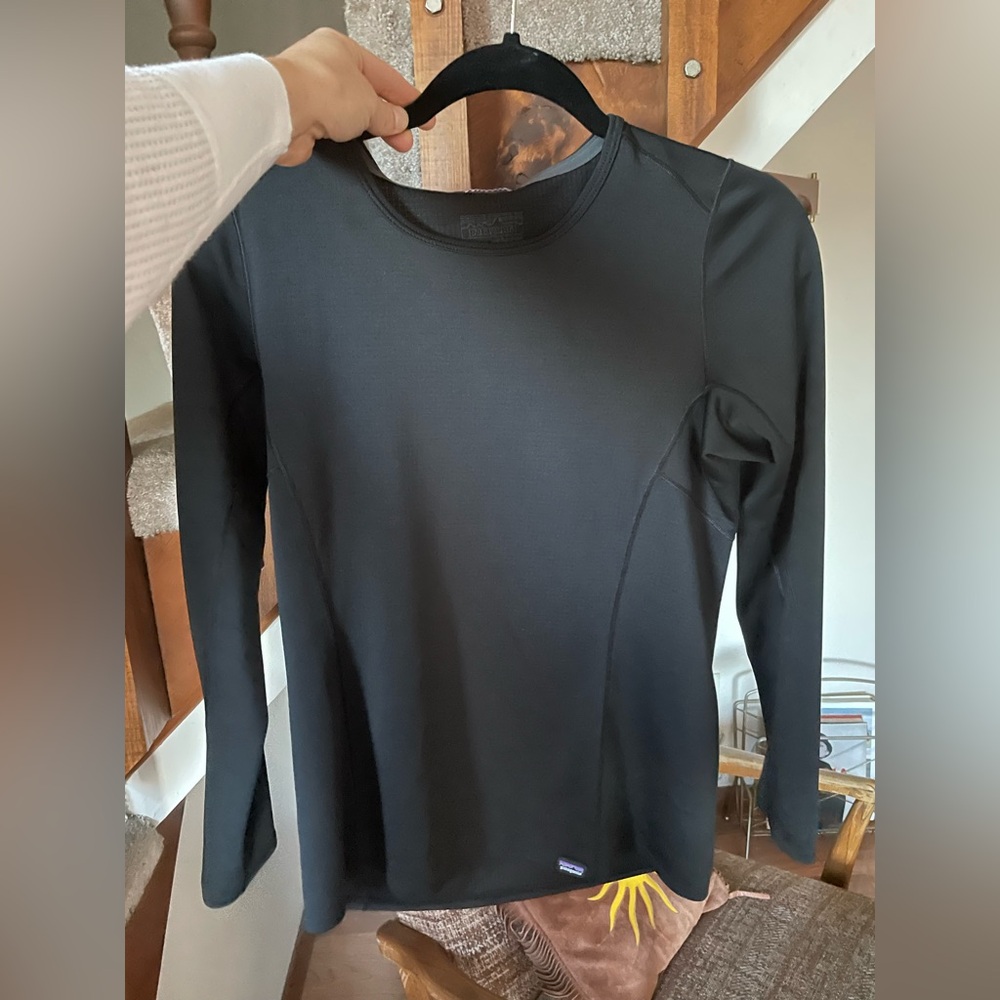 Patagonia capilene mid-weight baselayer